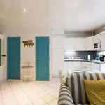 Le Suquet Superbe Studio, 300m Plage, 700 Du Palais * Cannes